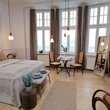Gellerico Apartments Deak Square Budapest Luaran gambar