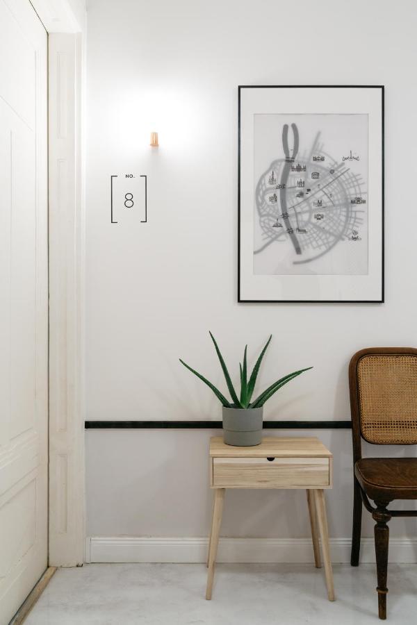 Gellerico Apartments Deak Square Budapest Luaran gambar
