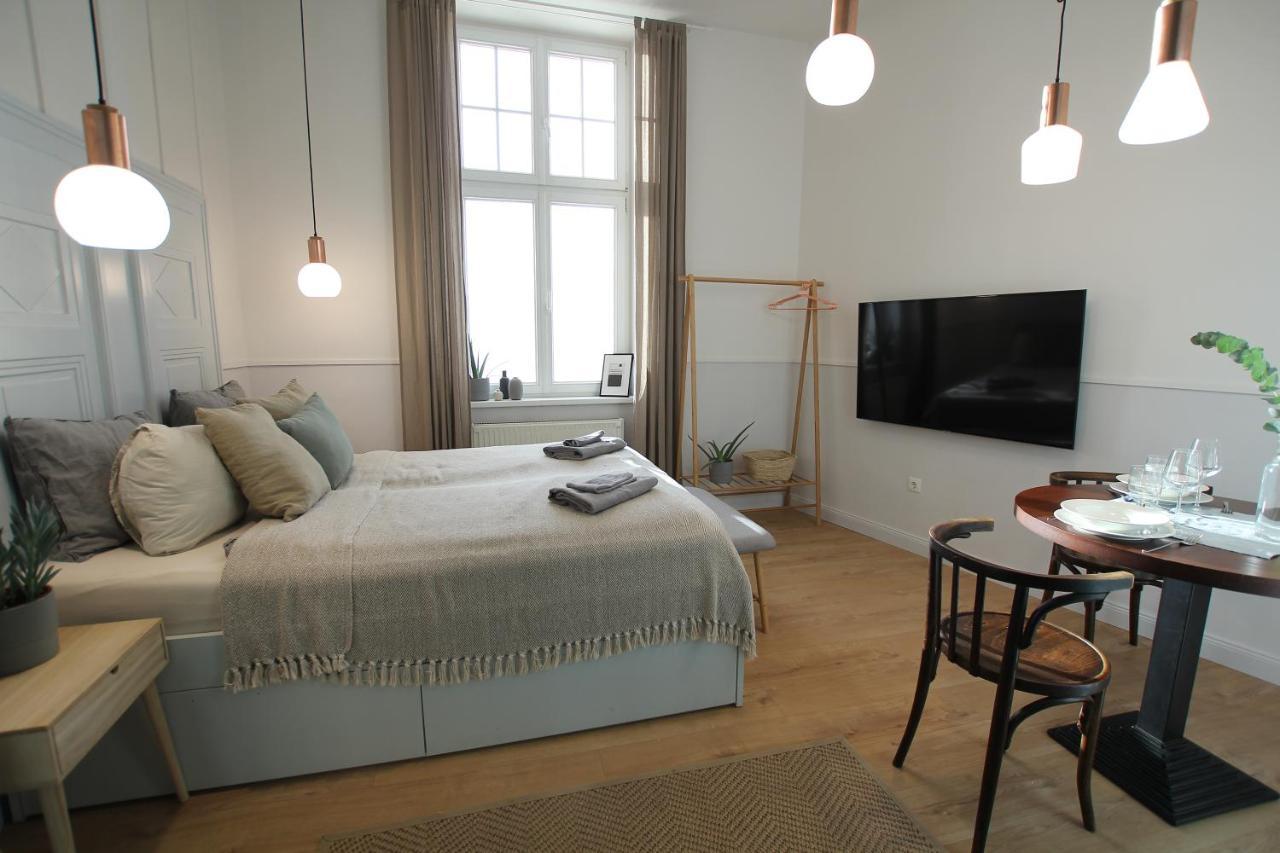 Gellerico Apartments Deak Square Budapest Luaran gambar