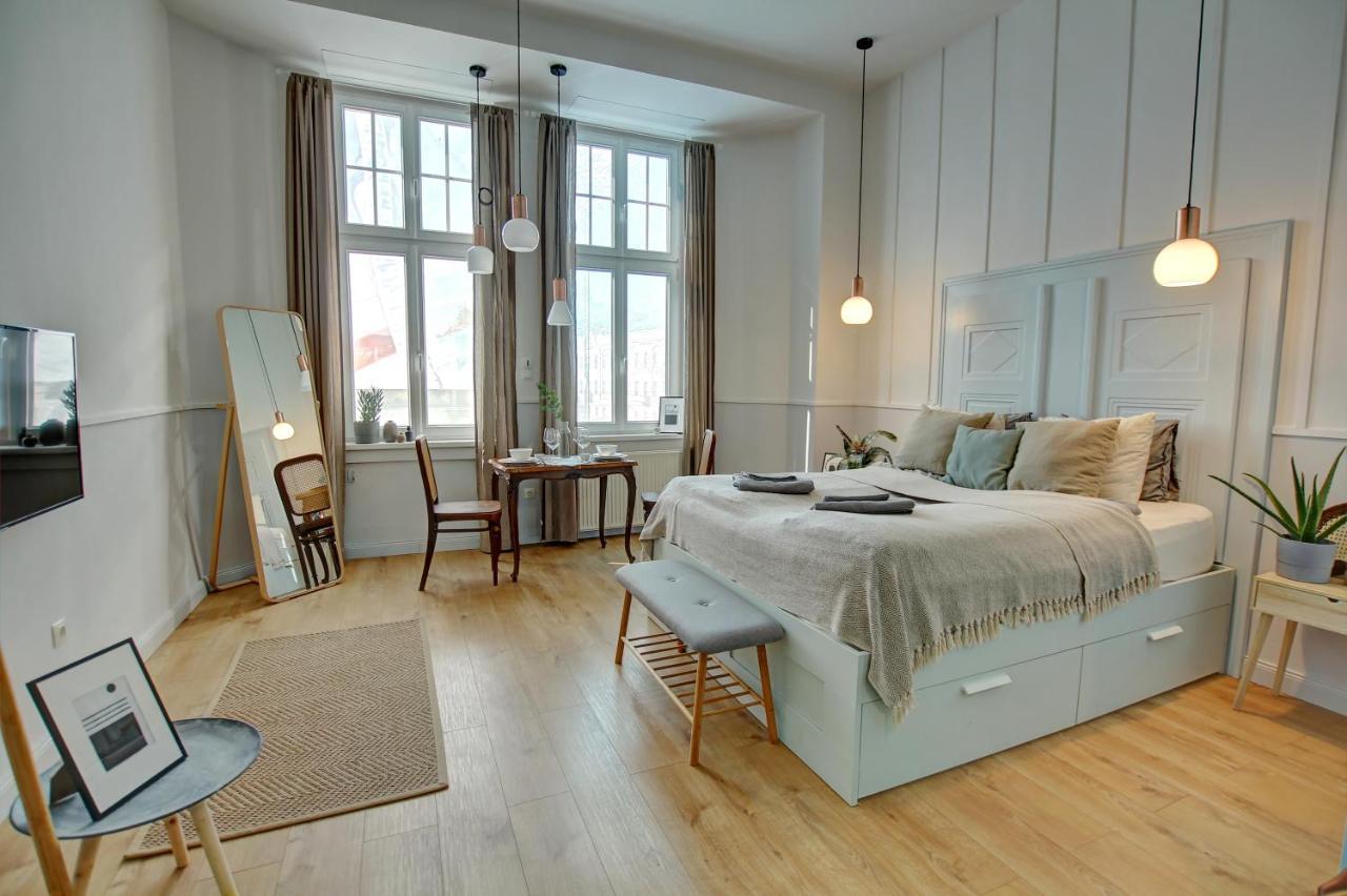 Gellerico Apartments Deak Square Budapest Luaran gambar