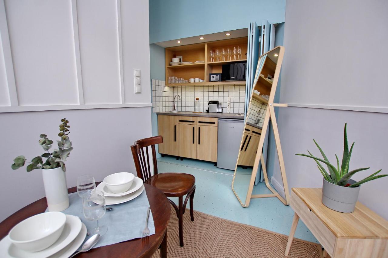 Gellerico Apartments Deak Square Budapest Luaran gambar