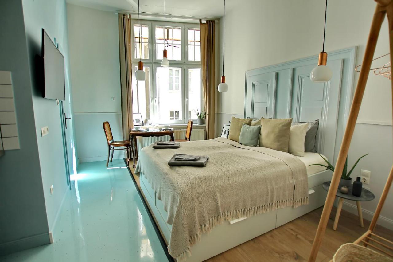 Gellerico Apartments Deak Square Budapest Luaran gambar