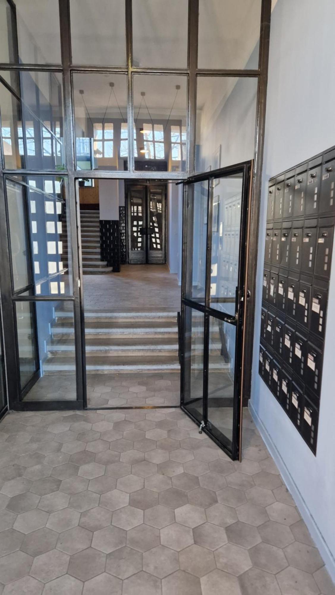 Gellerico Apartments Deak Square Budapest Luaran gambar